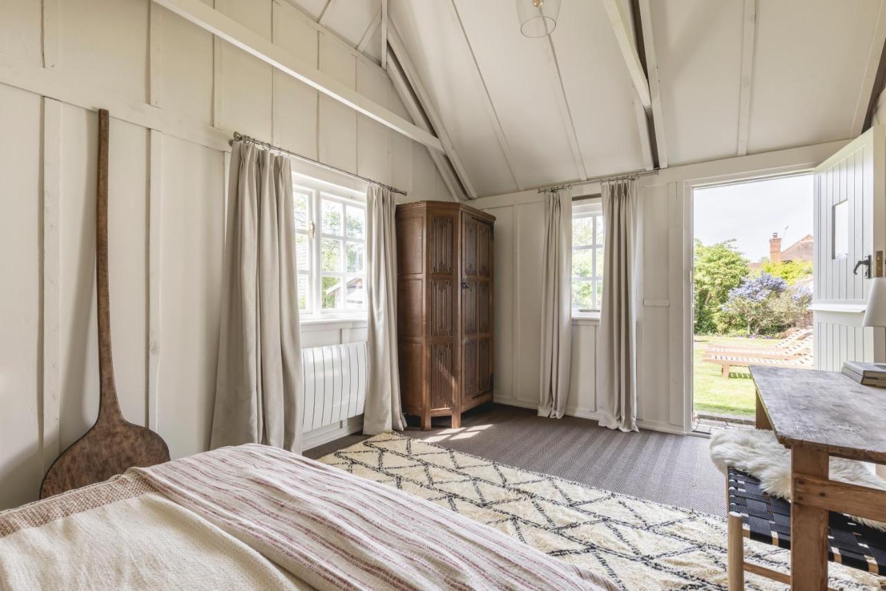 Cosy Cottage With Beautiful Garden, Hottub & Sauna Marden  Exteriér fotografie